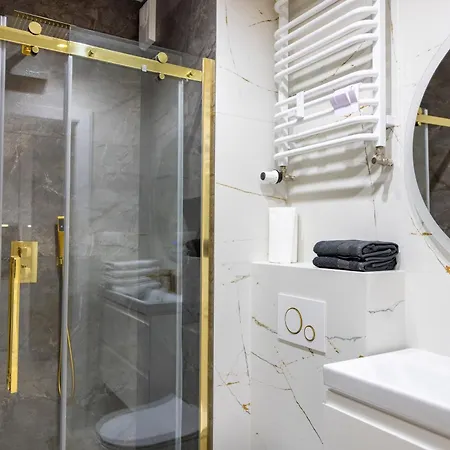 Imperial Citi Yes * Krasków